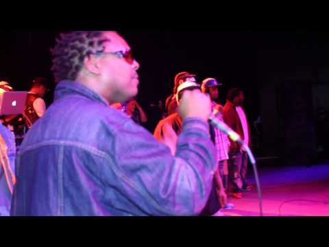 BIG BIZZLE LIVE FROM THE WEBBIE SHOW IN GRAND RAPIDS , RECORDED BY COMACHEE COMACHEEE