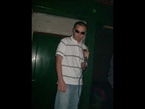 BiG AlleK Sedim za kompom Serbian Rap