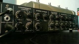 Video thumbnail for Vintage Ibanez UE405 Multi-effects (Clean Demo) by Xavier Radix