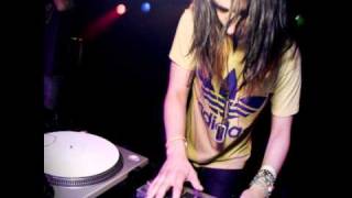 Just The Way You Are - Bruno Mars (Skrillex Remix)