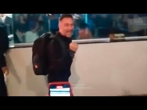 ISSO É INCRÍVEL! POR ISSO A FIEL AMA TANTO ESSE TREINADOR - SAÍDA DO HOTEL - SANTOS X CORINTHIANS