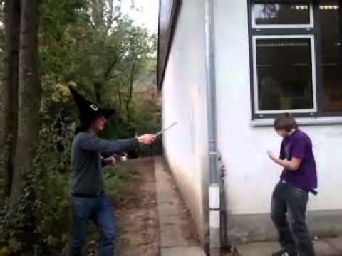 Der Hobbylose Zauberer