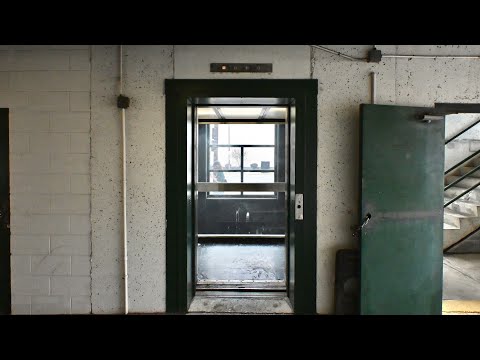Huntington, WV:  1977  Otis Glass Hydraulic Elevator at the Municipal Garage