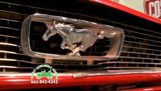 preview picture of video 'Tupelo Automobile Museum: Mustangs Vs. Camaros 2014'