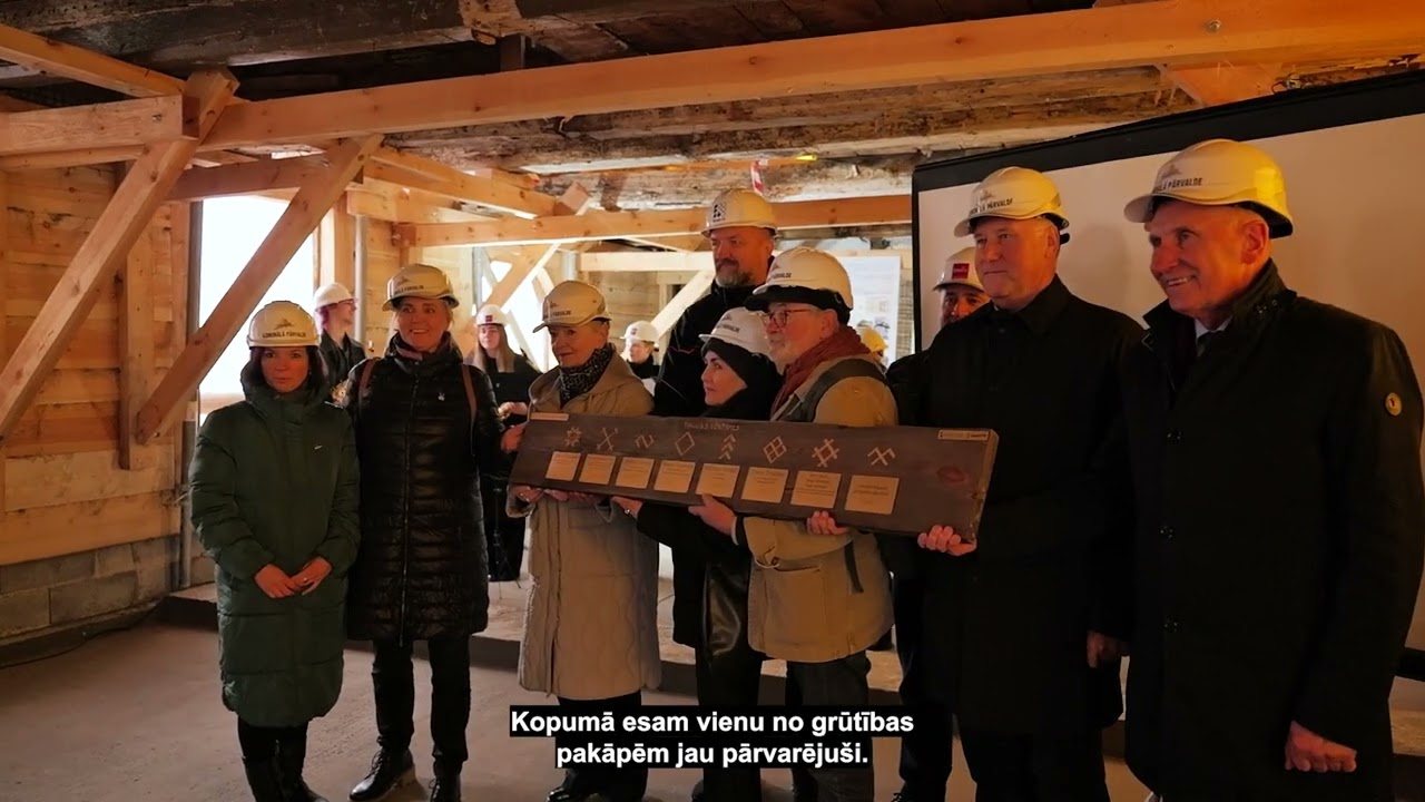 Tirgus ielā 5 iemūrēta vēstījuma kapsula