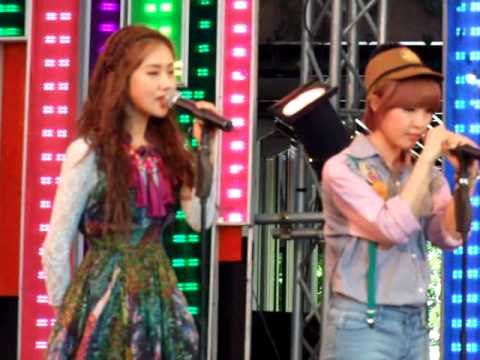 [FANCAM] 130323 Why Not - 2YOON @ 7 See Concert (7สีคอนเสิร์ต)