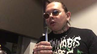 Singing Cold Chisel into a Cold Chisel