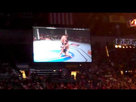 UFC 114 Replay of John Hathaway's Knee to the Face of Diego Sanchez