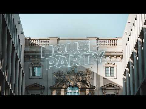 Bleu Clair & Cheyenne Giles - Chemistry