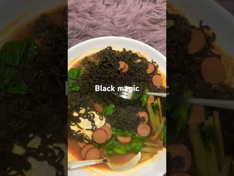 I made my noodle black by using black magic #music #vibey
