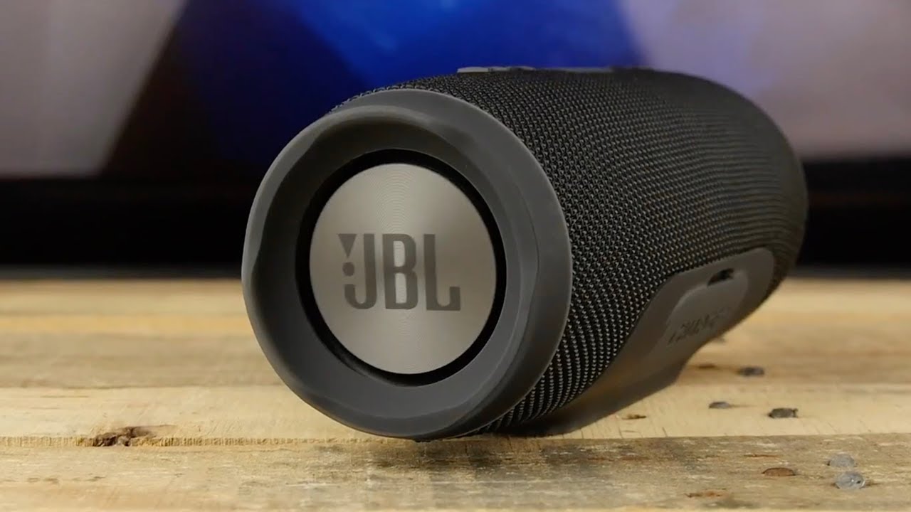 Вологозахищена акустика JBL Charge 3 (squad) video preview