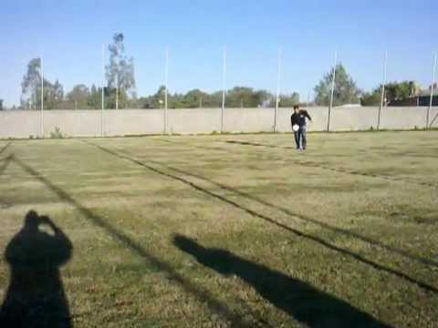 Treino de goleiro no ct do Fragata FC