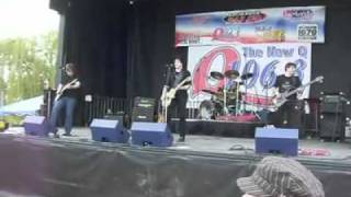 Magic 7 - Don't Change - Live at Bratfest 2011