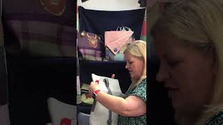 "Make a Bag That Roars With Style! 🧵👜 #TigerFeetBag"