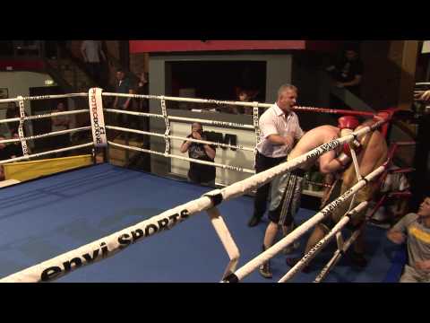 Thomas Helsby vs Will Cairns