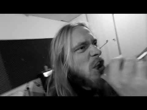 Pussy Rock - Rockin'