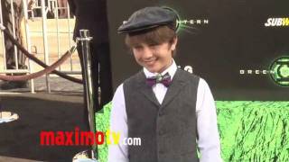 Gattlin Griffith at GREEN LANTERN World Premiere Arrivals video