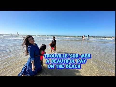 Beautiful day in the sea beach #sanilavslifestyle #seabeach #trouvaille  #bangladeshi #banglavlog