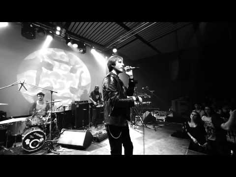 Les Elephants Bizarres - We like games (live in Colectiv @ #GIRLSGONEWILD)