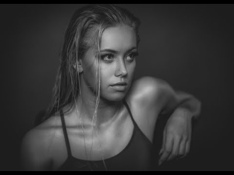 RobertZ - Feel so Numb