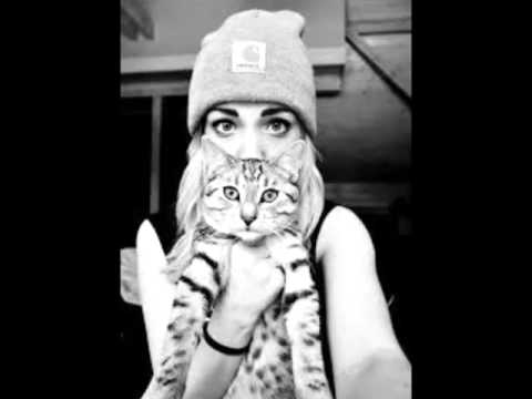 The Weeknd Vs Martin Garrix - Cant Feel My Face Vs Bouncybob (DV&LM Mashup)