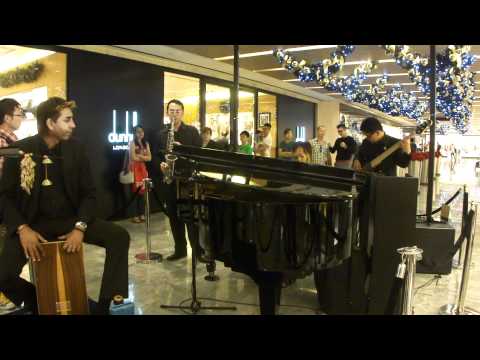This Christmas by Ruth Ling @ Paragon Music En Vogue 08 Dec 2011