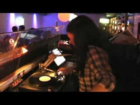 U60311 / Frankfurt -  Linda Pearl 06.09.08 - Hard Impact 1/2