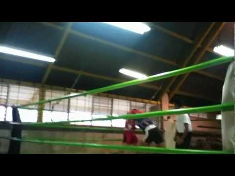 Pelea de box de Jose