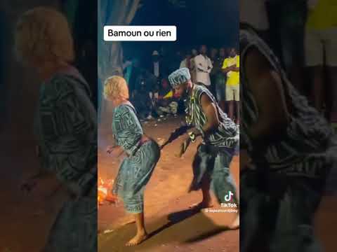 La Danse Bamoun avec Fadil le sorcier