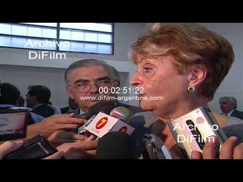 DiFilm - Graciela Fernandez Meijide visita la localidad de Palmira 2000