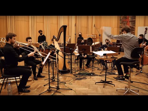 White Paintings, Black Paintings | Sz.Komorowski, 2019