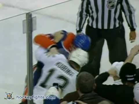 Pavel Kubina vs Dustin Penner Dec 10, 2010 - Sportsnet feed