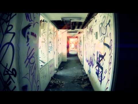 Matte Caliste, Sebbe Staxx, Robert Athill & Promoe - Arbetarklass (Officiell Video)