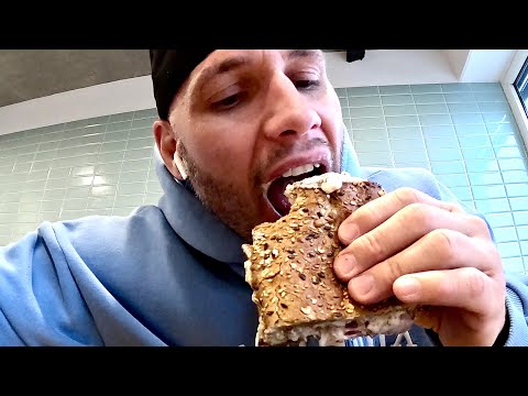 GETTING FAT: Part 2 | Things are getting serious - Flying Uwe