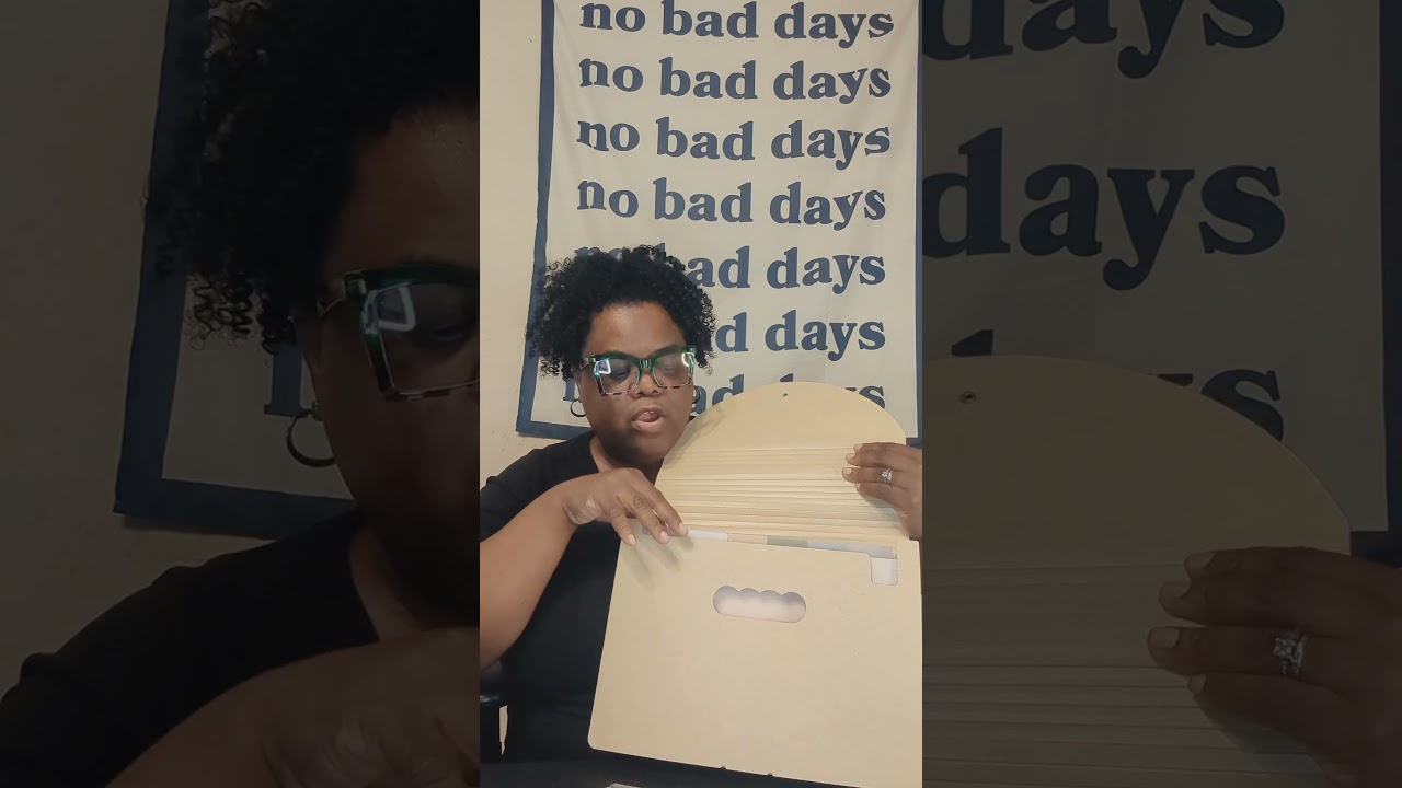 EXPANDING FOLDER #amazonstorefront #amazonvendor #amazonfinds