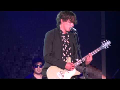 Jiminelson - Nothing Compares (Huntcha Stage, Lollapalooza Chile, 01-04-2012)