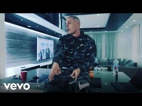 Cosculluela - Coliseo (Video Oficial)