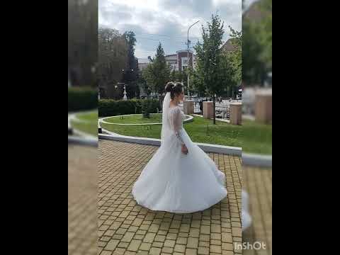 Весільна сукня, відео 1