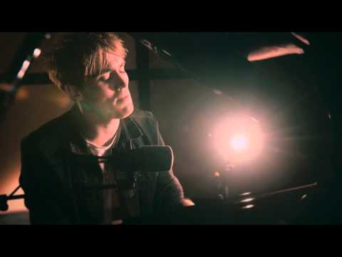 Martin Luke Brown - Bring It Back To Me (Live Acoustic Session)