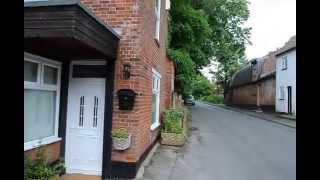 preview picture of video 'The Old Post Office, Geldeston in Suffolk'