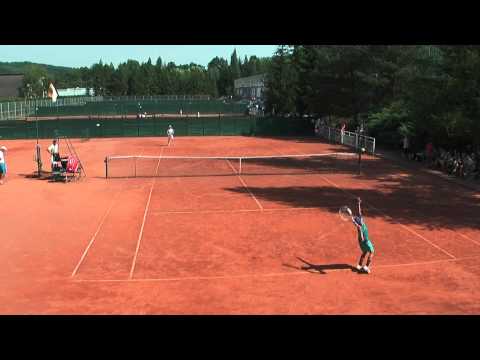 Siniakov - Jurajda 1:6, 6:7(7), 6:2