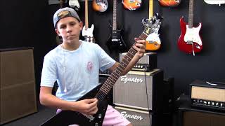 Video thumbnail for Gibson melody maker flying v demo by ZIMM'S GUITARS