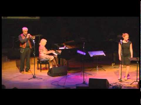 Maria Winther, Monica Dominique & Jan Allan perform 