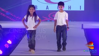 Download lagu Anak-anak Lucu Berjalan di Atas Panggung Peragaan Busana Kulit 2016 | Merek - Bachi mp3