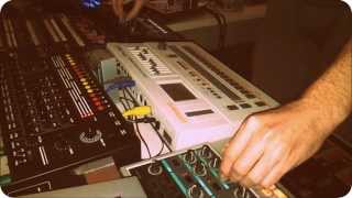 Acidlab Miami / XOXBOX / Bass Station 2 / DX200