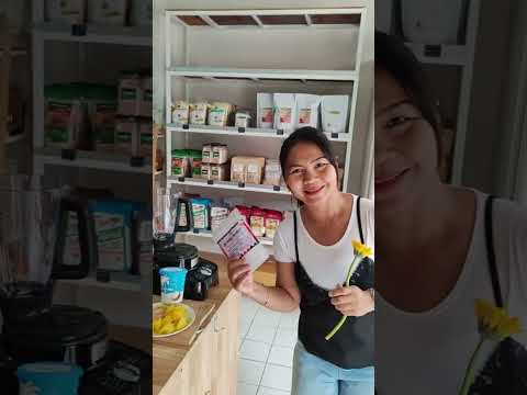 let's make smoothies together! #berryboost #elephantorganic