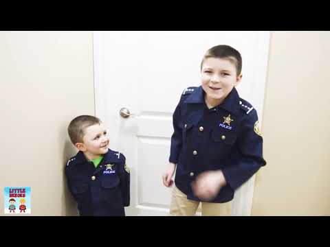 Little Heroes Use Clues to Solve Puzzles