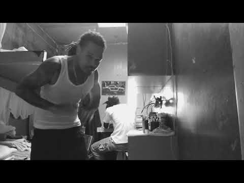 Juliano Santiago ft Beama - Gray Clouds (Official Music Video)