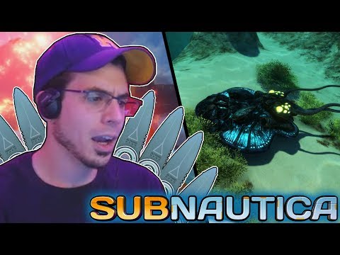 SIGNS OF HUMAN LIFE! (Subnautica - Episode 2)