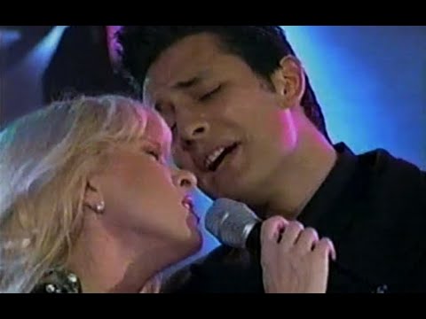 Yuri feat. Rodrigo Espinoza (Aleste) - Hoy que estamos juntos (Non Amarmi)